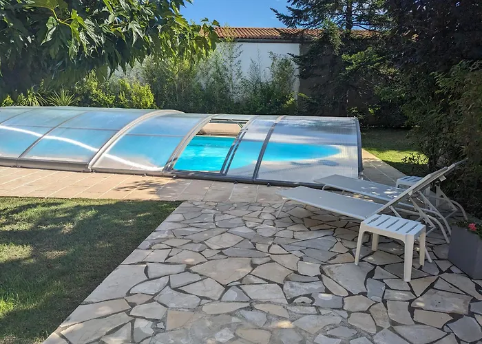 Apartment Gros Caillou De St Emilion